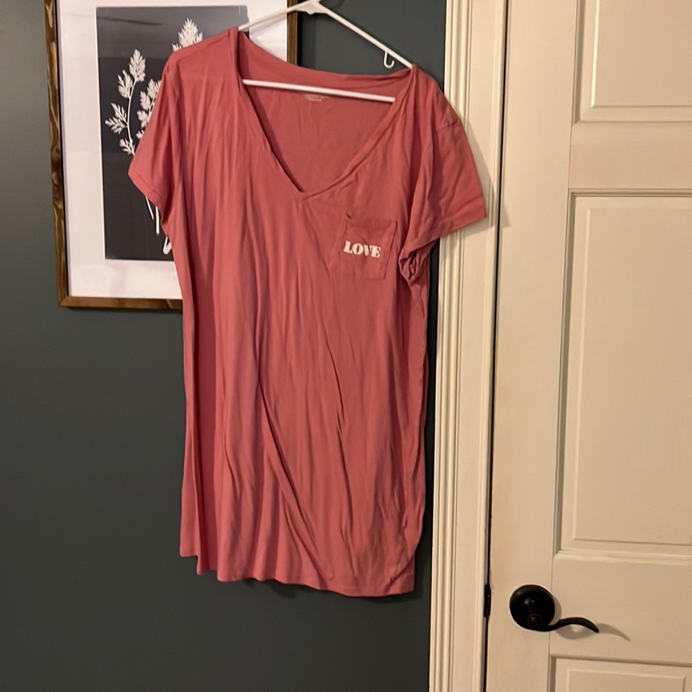 VS night shirt